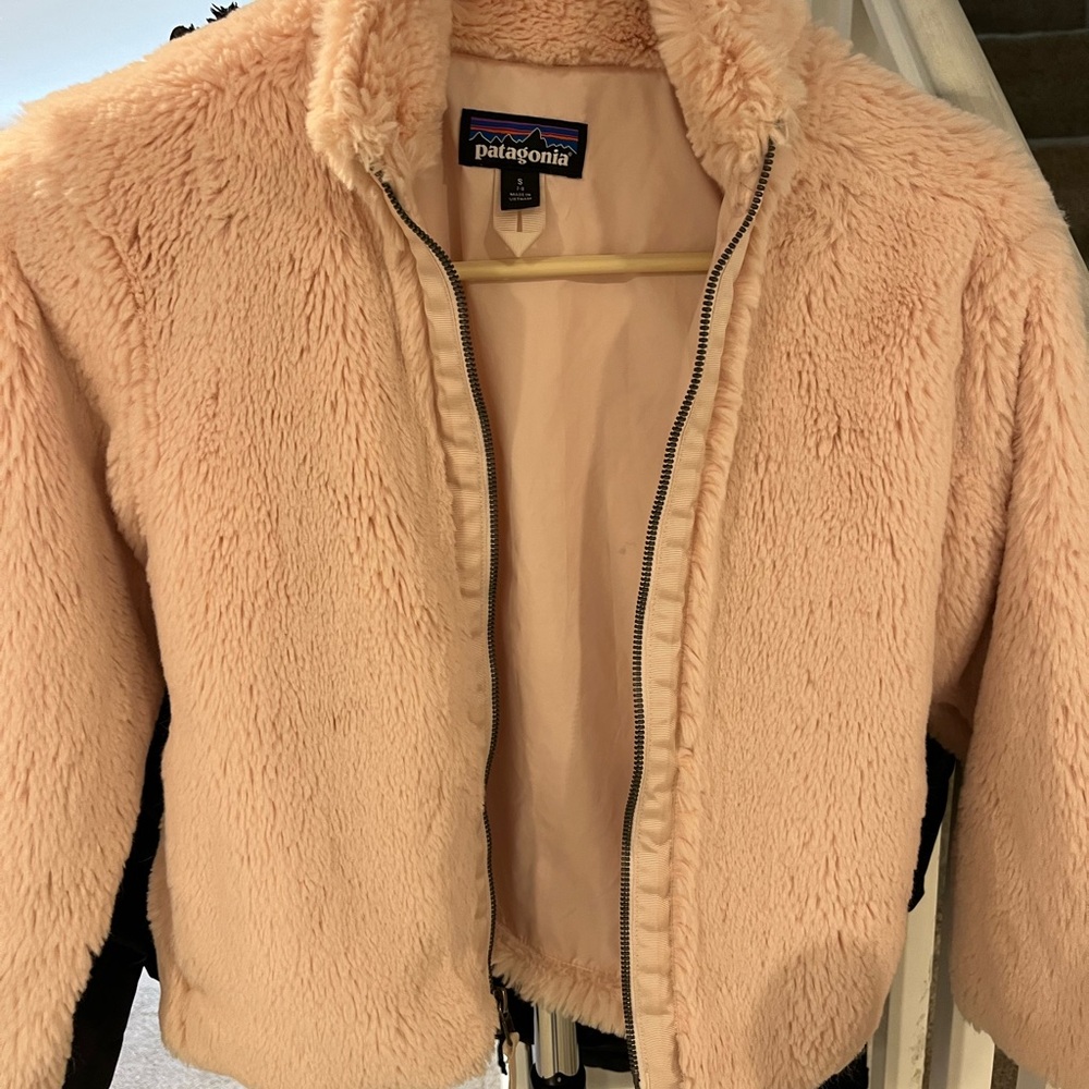 Patagonia Women's Teddy Jacket - Soft Pink